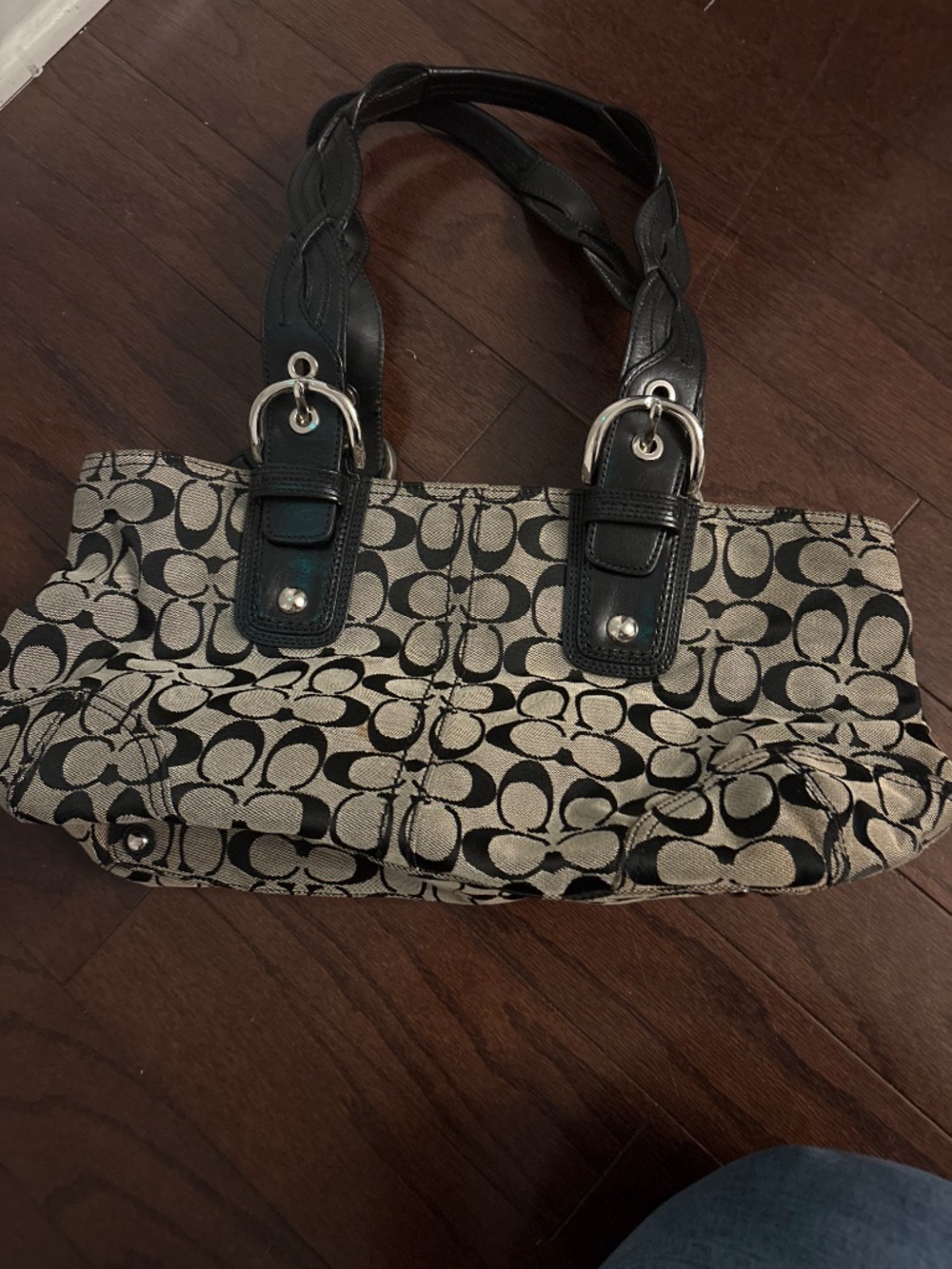 Handbag - Picture 5 of 5